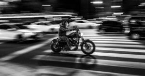Read more about the article Tutorial on Motorbike Safety Decisions: Understanding Cognitive Biases in Riding Risk Assessment